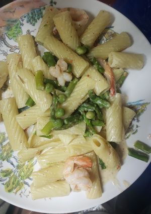 Una foto de Pasta a la "no doy" (con camarones)