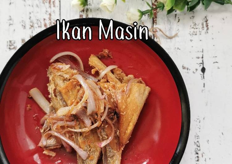 Resipi Ikan Masin Goreng Bawang Yang Sedap