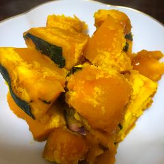 A picture of Simmererd pumpkin.