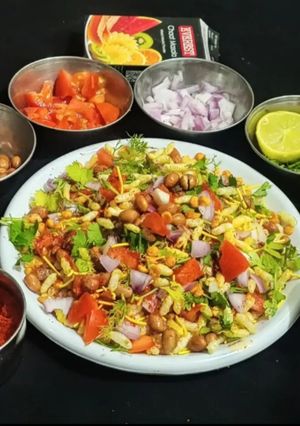 A picture of 10 minutes Snack dry Murmura Bhel (jalmuri).