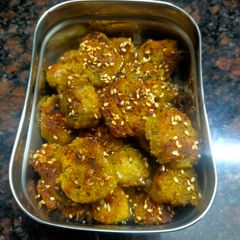 A picture of Beetroot Muthiya.