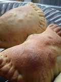 Empanadas🥟 rellenas de acelgas🌿 en salsa bechamel🍶🥟