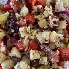 A picture of Traditional Greek Salad.
