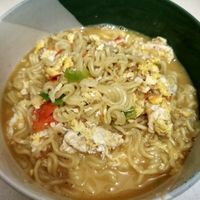Resep Indomie Ayam Bawang Unik & Mudah: Tambahan Bumbu dan Kuah Anti-Mainstream!