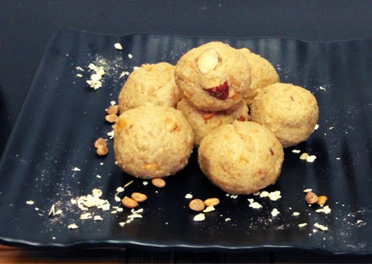 Steps to Prepare Perfect Healthy Oats Ladoo