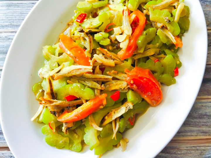 Resep Tumis Pare Teri, Enak Banget