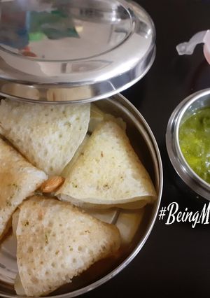 A picture of Sago-Samo Uttapam.