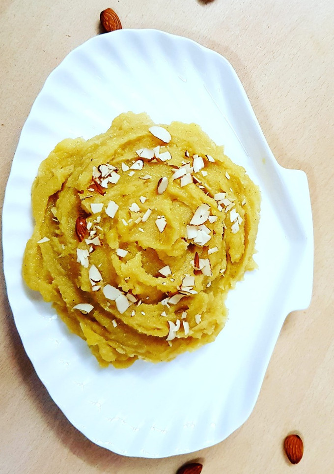 மேங்கோ கோகனட் மில்க் ஸ்வீட் (Mango coconut milk sweet Recipe in Tamil) செய்முறை முக்கிய புகைப்படம்