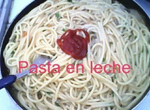 Una foto de Rica pasta en leche