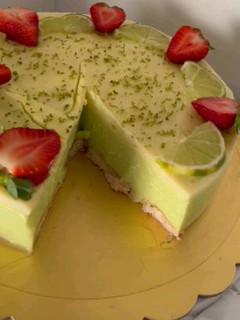 Foto di Torta lime e pistacchio