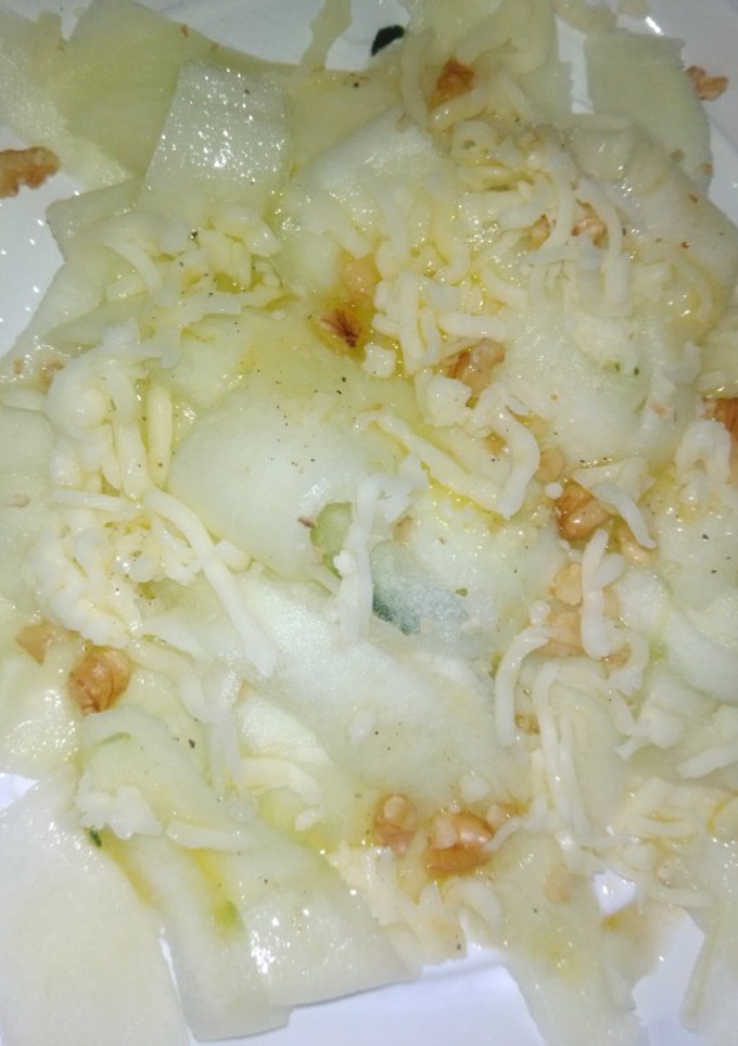 Una foto de Carpaccio de pepino