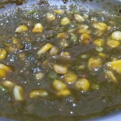 A picture of Spinach Puree with Sweetcorn Kennel.