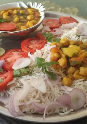A picture of Choley Chawal.