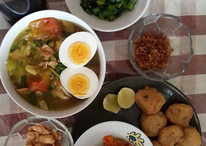 Soto Ayam ala Nyonya Ana