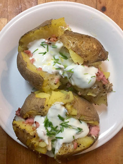 Foto de Batatas recheadas com Bacon e Cheddar