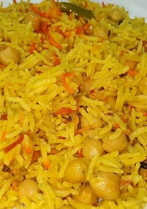 A picture of Chana pulao.