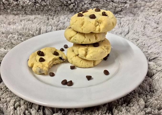 Eggless chocolate chip cookies