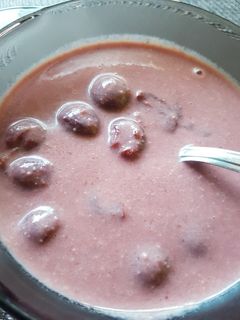 Téli meggyleves 🍒 recept fotója