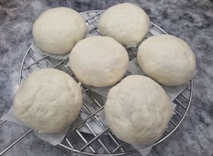 Hình của món Bánh Bao Nhân Thịt Bò Phô Mai Kéo Sợi (Bột Pha Sẵn).