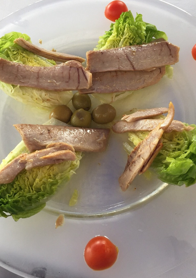 Una foto de Cogollos de tudela con ventresca
