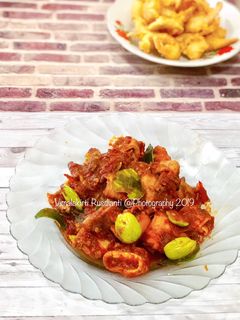 Foto resep Sambal goreng cumi asin dan pete