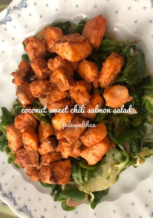 Foto resep Coconut sweet chili Salmon Salad#dietmenu