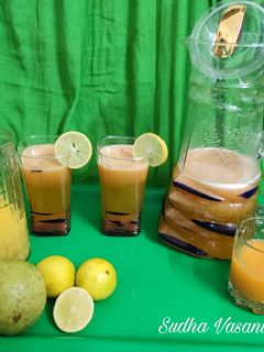 જામફળ આમળા નારંગી મોકટેઈલ(Guava Gooseberry Orange mocktail recipe in Gujarati) રેસીપી મુખ્ય ફોટો