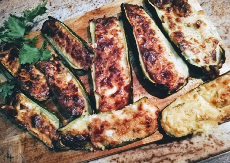 Barchette di zucchine ripiene di philadelphia