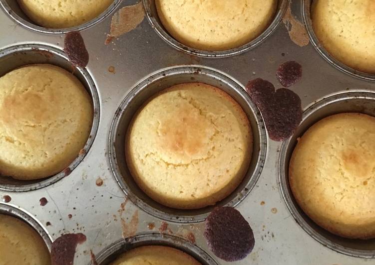 Recipe of Super Quick Cornmeal muffins