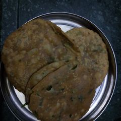 A picture of Aloo puri.