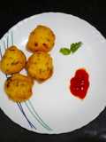 Urad Dal Pakode (Fritters)