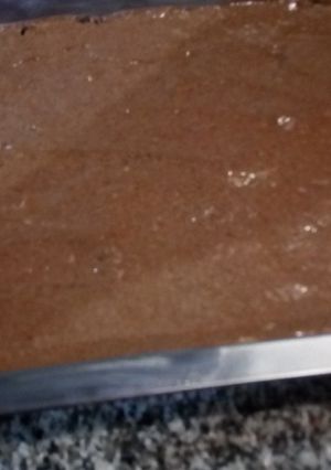 Una foto de Chocotorta con Chocolinas trituradas