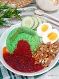 Nasi Lemak Pandan dan Sambal Teri/Bilis