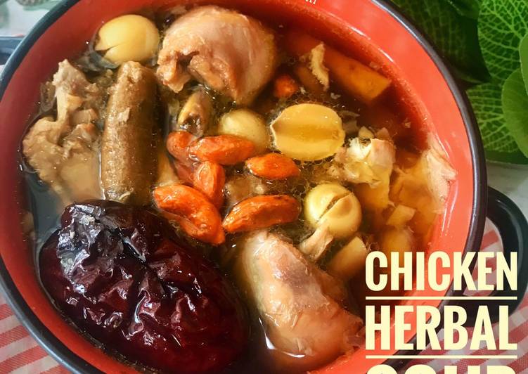 Resep Chicken Herbal Soup Enak dan Antiribet