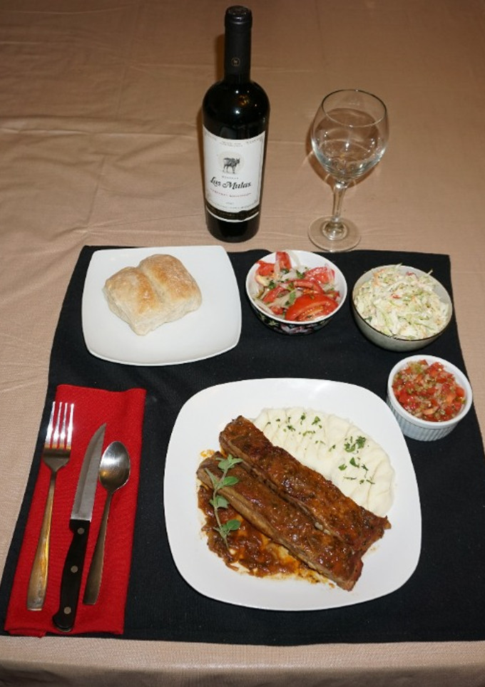 Una foto de Costillar al merkén