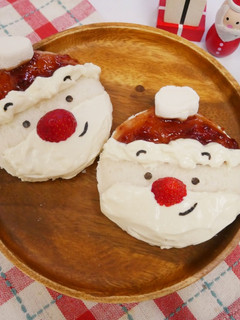 聖誕限定「聖誕老公公吐司」簡單又有趣♡ 的食譜成品照片