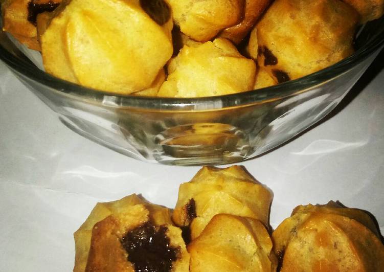 Sus kering isi coklat