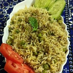 A picture of Mattar Pulao.