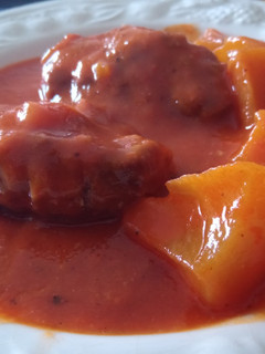 Una foto de Carrilleras de cerdo a la salsa de pimientos del piquillo
