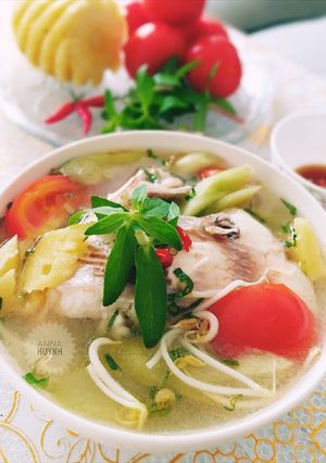 Hình của món Canh chua cá điêu hồng.
