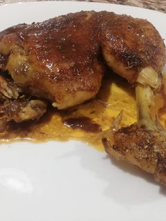 Foto di Pollo al Forno con Paprika Forte e Salsa di Soia