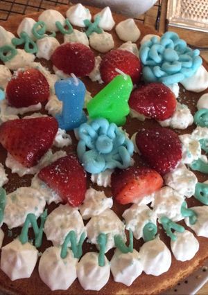 Une photo de Gâteau à la chantilly et aux fraises