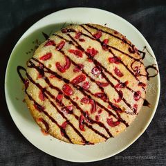 A picture of Cherry vanilla cake.