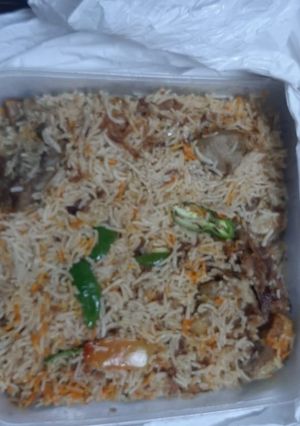 A picture of Punjabi yakhni pulao.