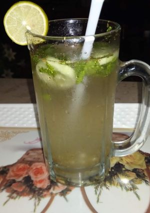 A picture of Mint lemonade.