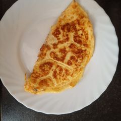 A picture of Chicken and cheese omelette.