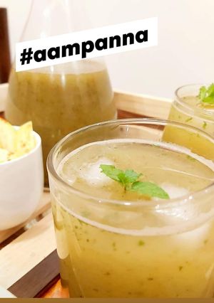 आम पन्ना (aam panna recipe in Hindi) रेसिपी मुख्य फोटो