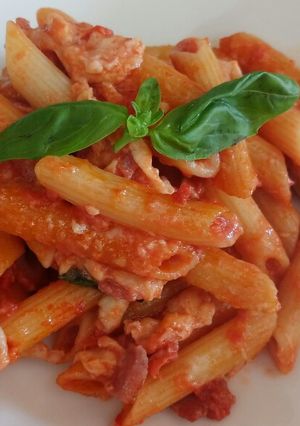 A picture of Pasta sorrentina con salame sorrentina pasta with salame.