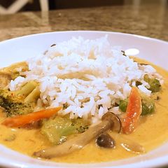 A picture of Spicy  curry.