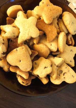 Una foto de Galletas integrales de coco con y sin chips de chocolate
